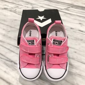 Converse Kids' Pink Chuck Taylor All Star Sneaker